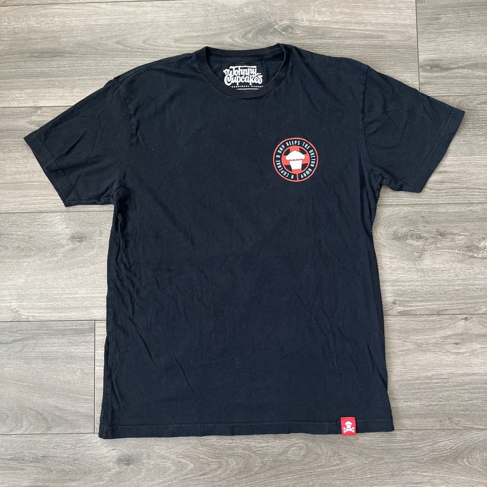 Johnny Cupcakes Mens M T Shirt Black Short Sleeve